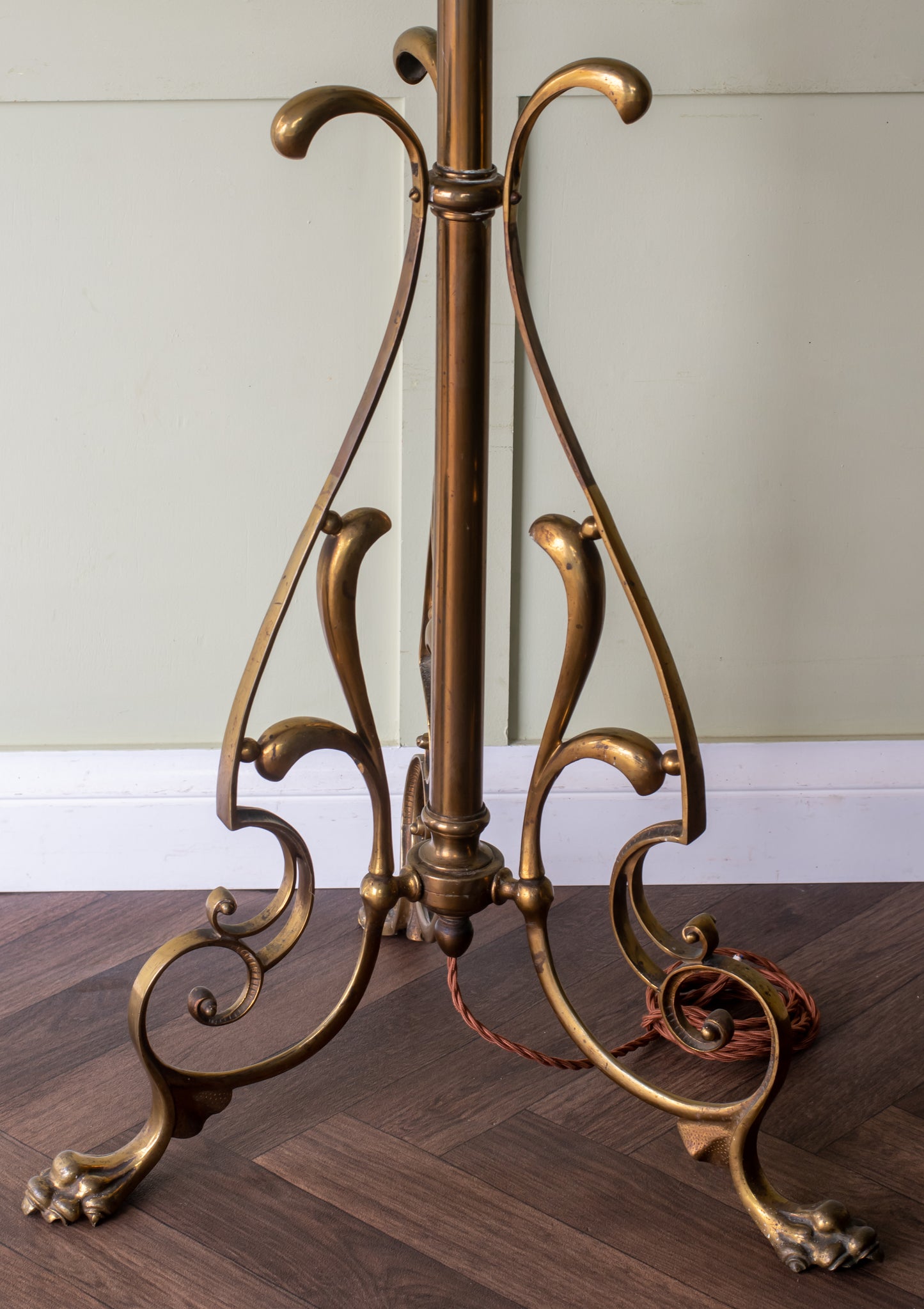 Art Nouveau Brass Rise & Fall Telescopic Standard Floor Lamp