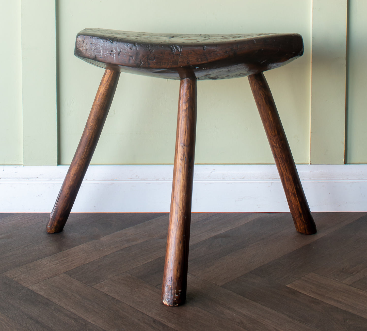 Elm Tripod Cutlers Stool