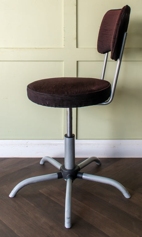 KSG Co. Industrial Adjustable Office Swivel Chair