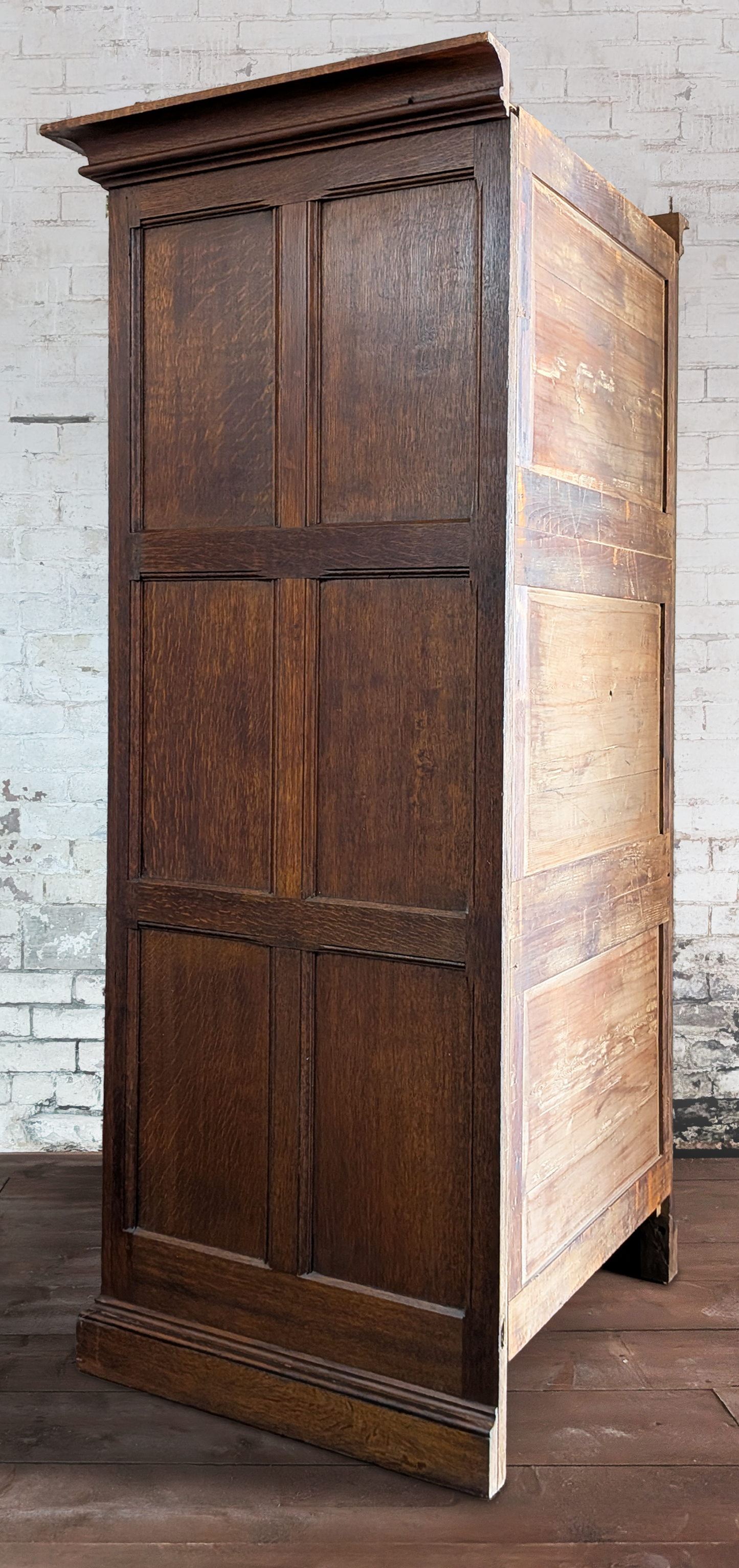Edwardian Oak Single Hall/ Bedroom Wardrobe Cupboard