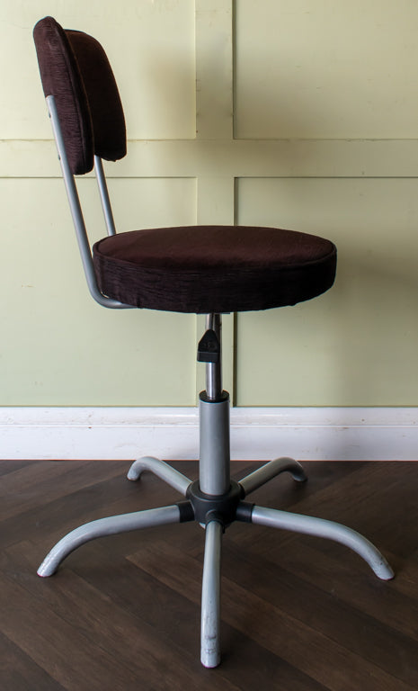 KSG Co. Industrial Adjustable Office Swivel Chair