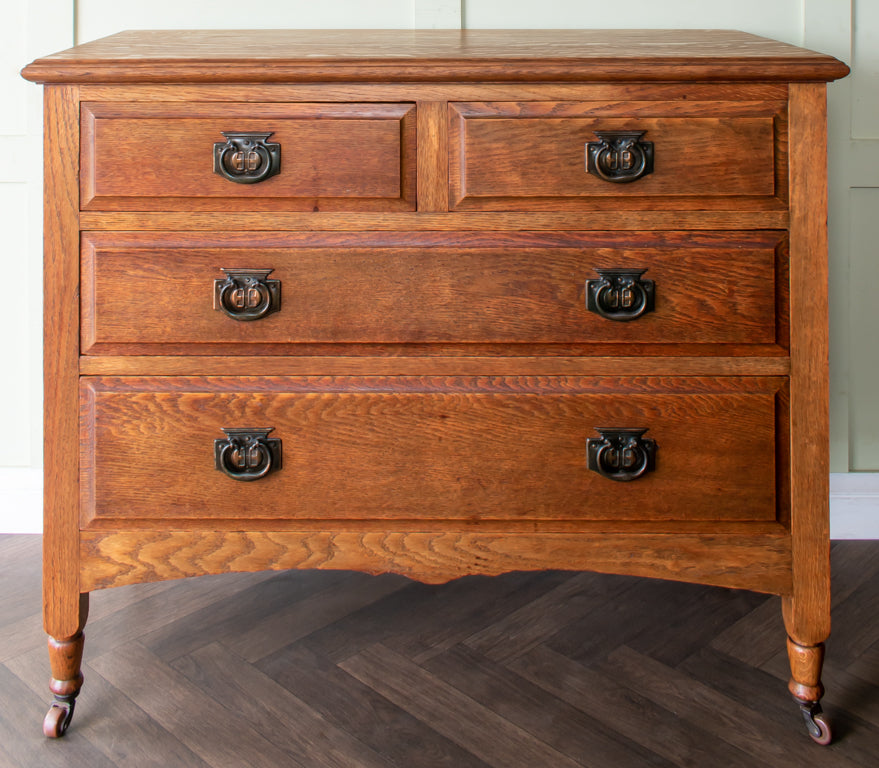Arts & Crafts Tiger Oak Chest of 2 Over 2 Drawers