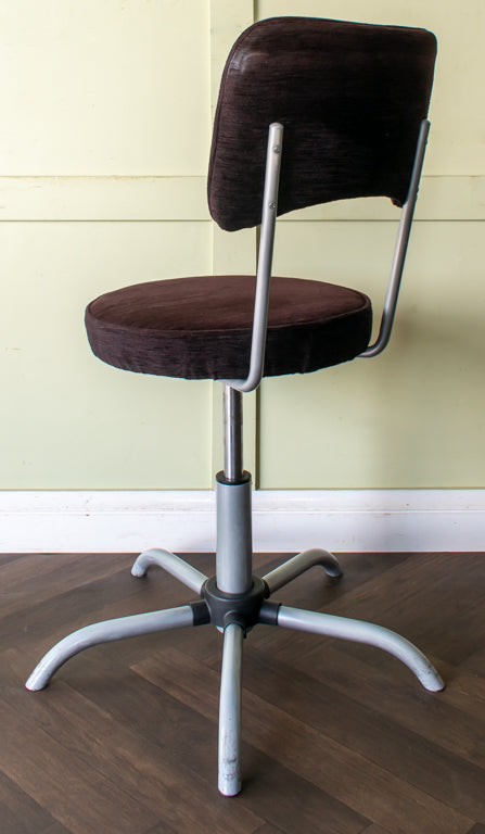KSG Co. Industrial Adjustable Office Swivel Chair